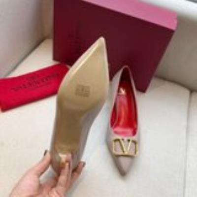 wholesale quality valentino shoes sku 79