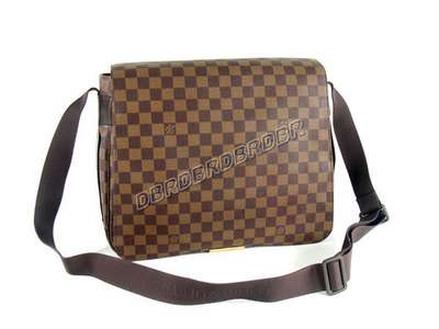 Louis Vuitton M45258 Coffee