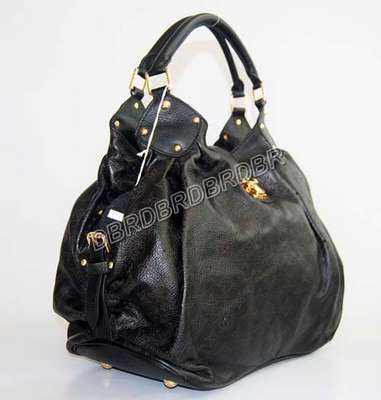 Louis Vuitton M93206 black