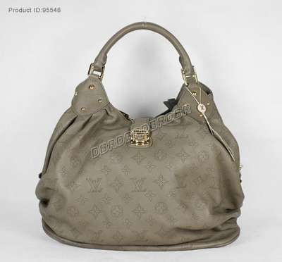 Louis Vuitton M95546 khaki