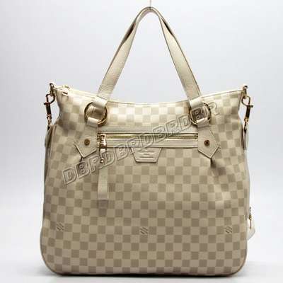 Louis Vuitton M41132 beige white