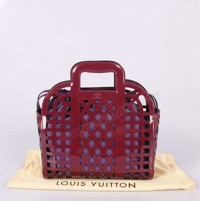 Louis Vuitton M95099 purple